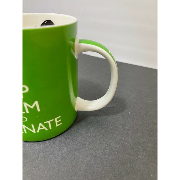 NEW HUNTER'S CABIN BEAR HIBERNATE coffee mug printed and sleepy bear graphic - Picture 4 of 8